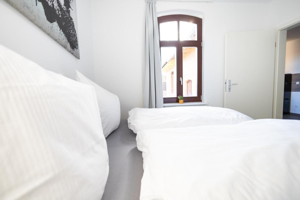 Apartments Am Neuen Theater - Altstadt - Zentral - Kueche - Wifi - Powered By Ko-Living Halle  Extérieur photo
